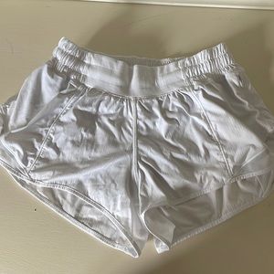 White lululemon shorts
